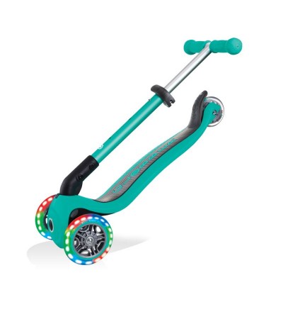 3-paspirtukas su ratukais Globber Sulankstomi žibintai Emerald Green Jr 437-107, Poilsio reikmenys, Turizmas, Globber