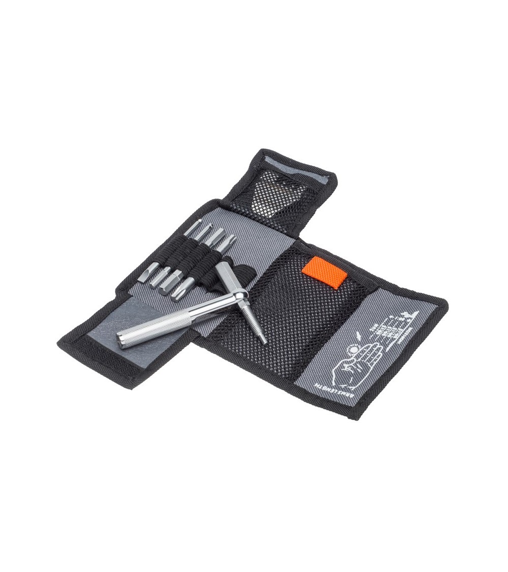 Kluczyk podręczny BLACKBURN BIG SWITCH MULTI TOOL 15-funkcji srebrny (NEW)