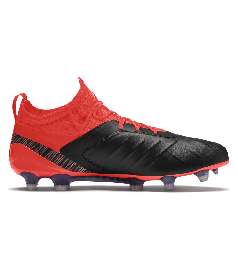 Buty piłkarskie Puma One 5.1 FG AG 105578 01
