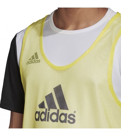 Znacznik adidas Trg BIB 14 żółty FI4189