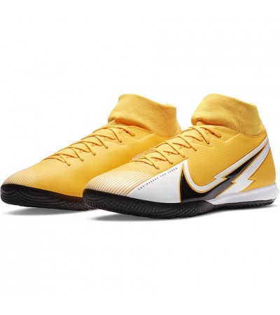 Buty piłkarskie Nike Mercurial Superfly 7 Academy IC AT7975 801