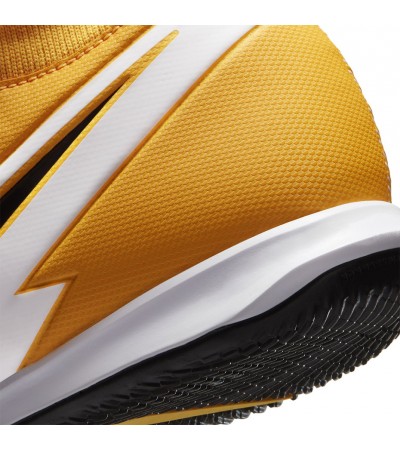 Buty piłkarskie Nike Mercurial Superfly 7 Academy IC AT7975 801