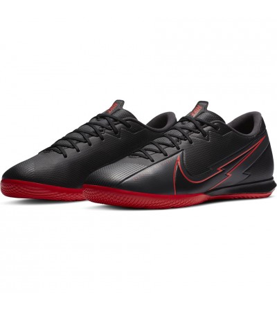 Buty piłkarskie Nike Mercurial Vapor 13 Academy IC AT7993 060