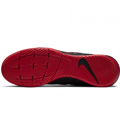 Buty piłkarskie Nike Mercurial Superfly 7 Academy IC AT7975 060