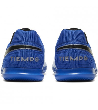 Buty piłkarskie Nike Tiempo Legend 8 Club IC AT6110 104
