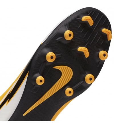 Buty piłkarskie Nike Mercurial Vapor 13 Club FG/MG AT7968 801