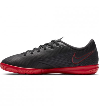Buty piłkarskie Nike Mercurial Vapor 13 Academy IC JUNIOR AT8137 060