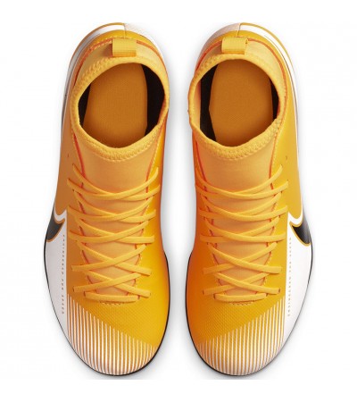 Buty piłkarskie Nike Mercurial Superfly 7 Club FG/MG JUNIOR AT8150 801