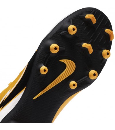 Buty piłkarskie Nike Mercurial Superfly 7 Club FG/MG JUNIOR AT8150 801