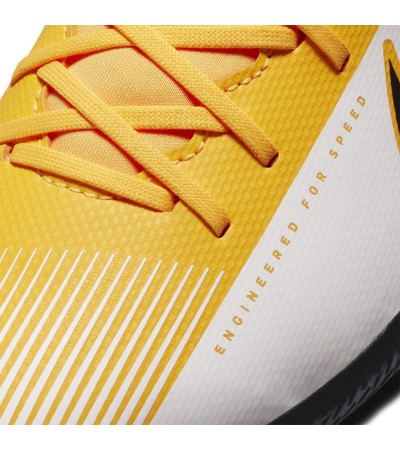 Buty piłkarskie Nike Mercurial Superfly 7 Club IC JUNIOR AT8153 801