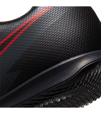 Buty piłkarskie Nike Mercurial Vapor 13 Club IC JUNIOR AT8169 060