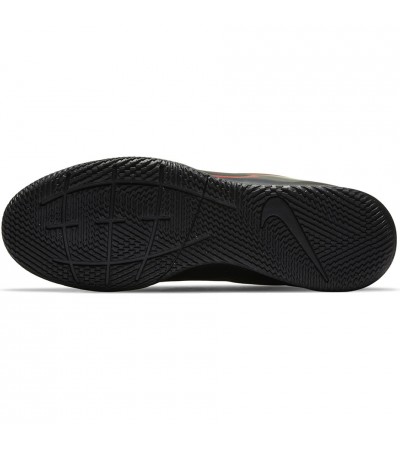 Buty piłkarskie Nike Mercurial Superfly 7 Club IC AT7979 060
