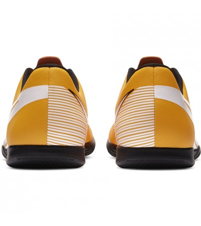Buty piłkarskie Nike Mercurial Vapor 13 Club IC AT7997 801