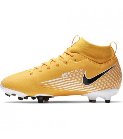 Buty piłkarskie Nike Mercurial Superfly 7 Academy FG/MG JUNIOR AT8120 801