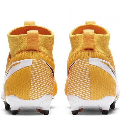 Buty piłkarskie Nike Mercurial Superfly 7 Academy FG/MG JUNIOR AT8120 801