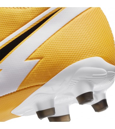 Buty piłkarskie Nike Mercurial Superfly 7 Academy FG/MG JUNIOR AT8120 801