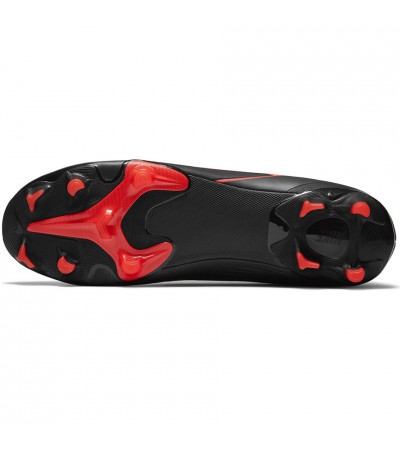 Buty piłkarskie Nike Mercurial Vapor 13 Academy FG/MG AT5269 060