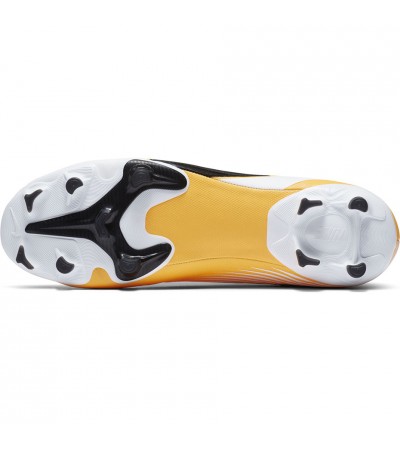 Buty piłkarskie Nike Mercurial Vapor 13 Academy FG/MG AT5269 801