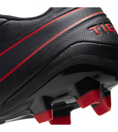 Buty piłkarskie Nike Tiempo Legend 8 Academy FG/MG AT5292 060