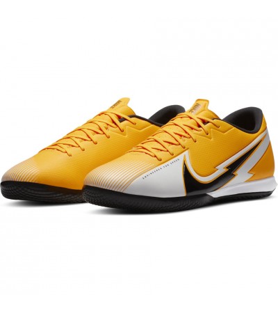 Buty piłkarskie Nike Mercurial Vapor 13 Academy IC AT7993 801