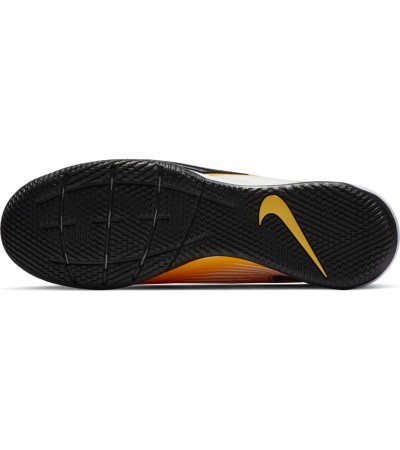 Buty piłkarskie Nike Mercurial Vapor 13 Academy IC AT7993 801