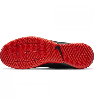 Buty piłkarskie Nike Tiempo Legend 8 Academy IC AT6099 060
