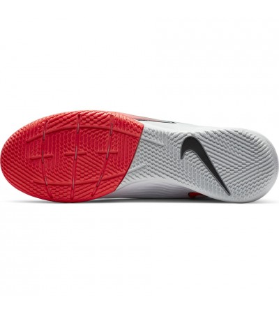 Buty piłkarskie Nike Mercurial Vapor 13 Academy IC AT7993 163