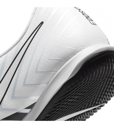 Buty piłkarskie Nike Mercurial Vapor 13 Academy Mds IC CJ1300 110