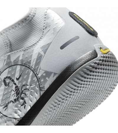 Buty piłkarskie Nike Phantom GT Scorpion Academy Dynamic Fit IC Junior DA2288 001