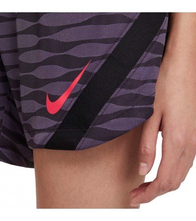 Spodenki damskie Nike Dri-FIT Strike fioletowe CW6095 012