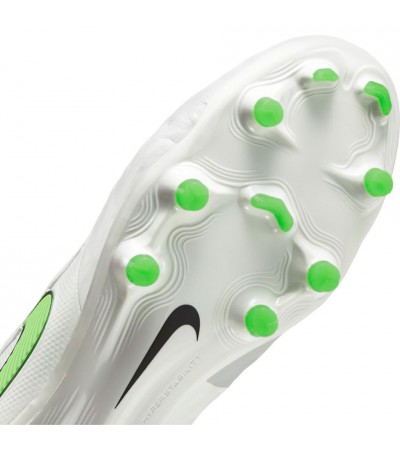 Buty piłkarskie Nike Tiempo Legend 8 Elite FG białe AT5293 030