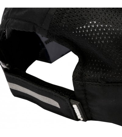 Czapka z daszkiem Joma Running Night Cap czarna 400580 100