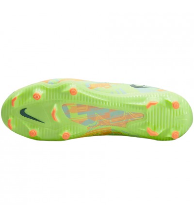 Buty piłkarskie Nike Phantom GT2 Academy FG/MG DA4433 343