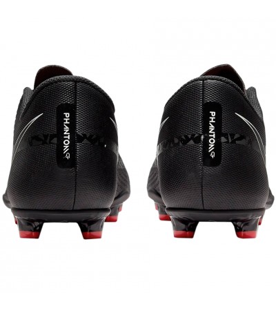 Buty piłkarskie Nike Phantom GT2 Club MG DA5640 001