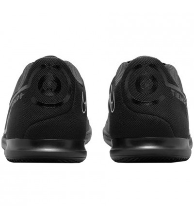 Buty piłkarskie Nike Tiempo Legend 9 Club IC DA1189 001