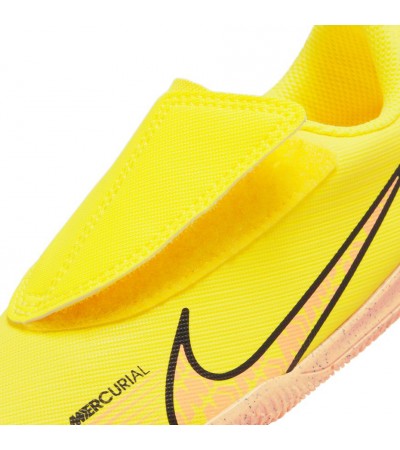 Buty piłkarskie Nike Mercurial Vapor 15 Club IC PS (V) Junior DJ5957 780