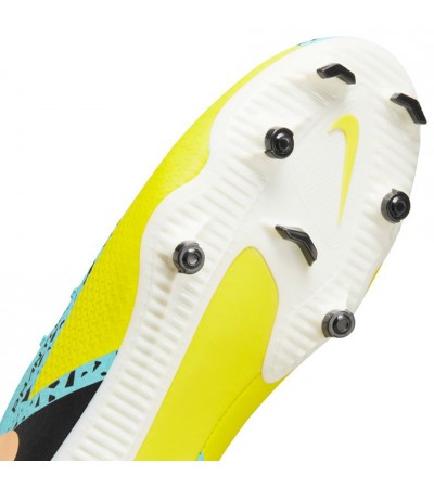 Buty piłkarskie Nike Phantom GT2 Academy FG/MG DA4433 407