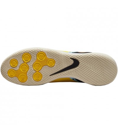 Buty piłkarskie Nike Phantom GT2 Academy IC DC0765 407