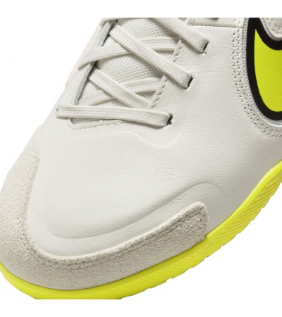Buty piłkarskie Nike Tiempo Legend 9 Academy IC Junior DA1329 002
