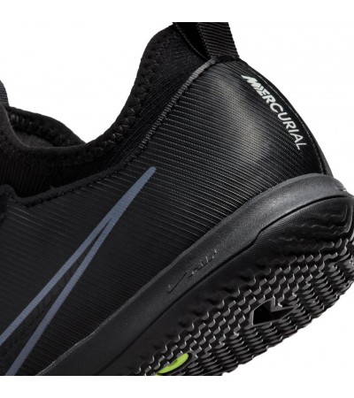 Buty piłkarskie Nike Zoom Mercurial Vapor 15 Academy IC Junior DJ5619 001