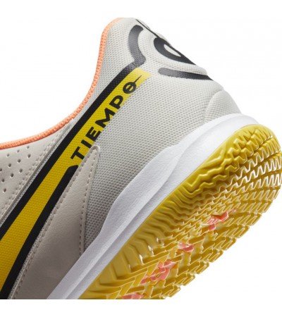 Buty piłkarskie Nike Tiempo Legend 9 Academy IC DA1190 002