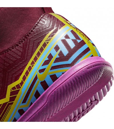 Buty piłkarskie Nike Mercurial Superfly 9 Club KM IC Junior DO9793 694