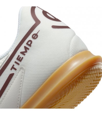 Buty piłkarskie Nike Tiempo Legend 9 Club IC DA1189 169