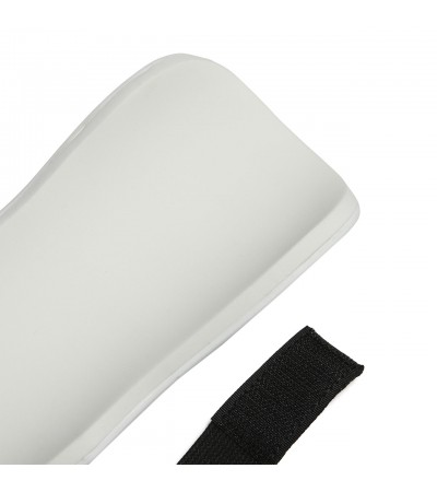 Ochraniacze piłkarskie adidas Tiro Club Shin Guards biało-czarne HN5600