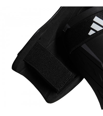 Ochraniacze piłkarskie adidas Tiro Training Shin Guard czarne HN5604